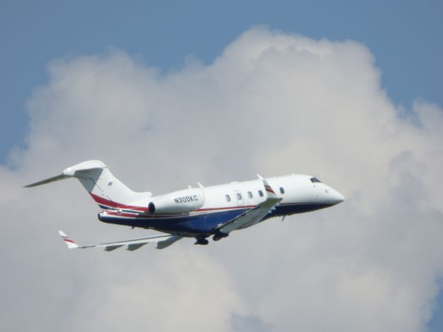 Bombardier Challenger 300 (N300KC) - Shown here climbing out from a Philly departure is a Bombardier Challenger 300 in the Summer of 2016.