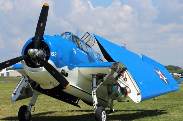 Grumman G-40 Avenger (N9683G) - With just a little bit of sunlight coming down..........