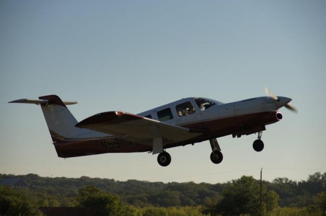 Piper Saratoga (N59TX)