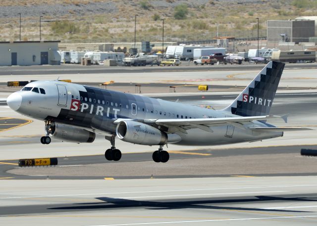 Airbus A319 (N528NK)