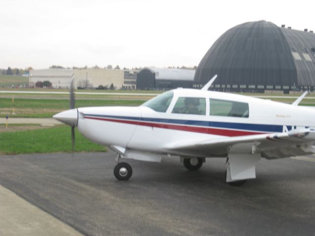 Mooney M-20 Turbo (N500B)