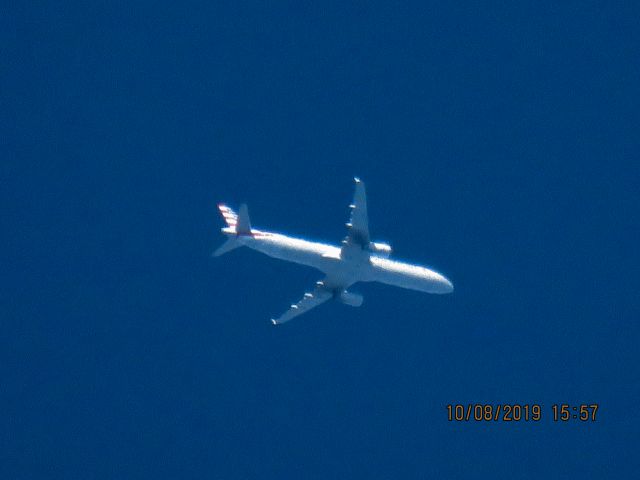 Airbus A321 (N913US)