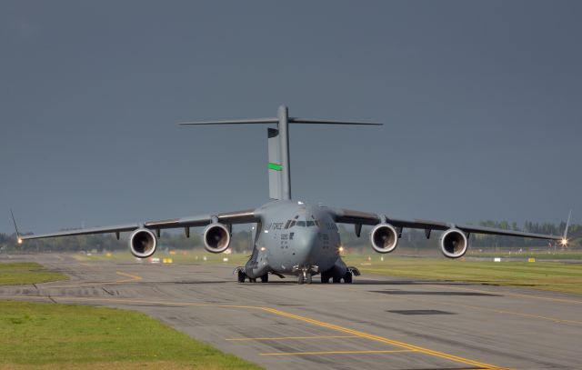 Boeing Globemaster III (10-0220) - ICE08 off to Phoenix Field, McMurdo, Antarctica.