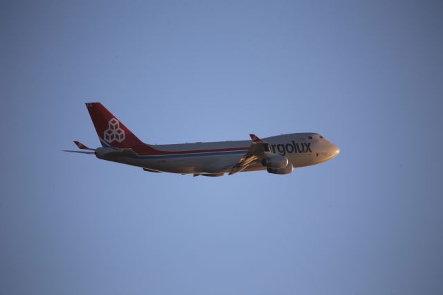 Boeing 747-400 (LX-GCL)