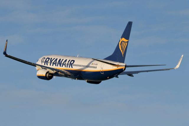 Boeing 737-800 (EI-GXG) - RYR4776 on the way back to Shannon
