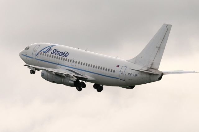 Boeing 737-200 (OM-RAN) - Aircraft stored 2009-12