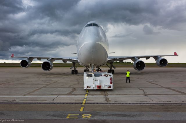 Boeing 747-200 (ER-BBC)