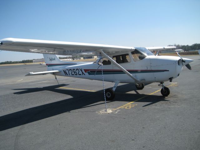 Cessna Skyhawk (N7262X)