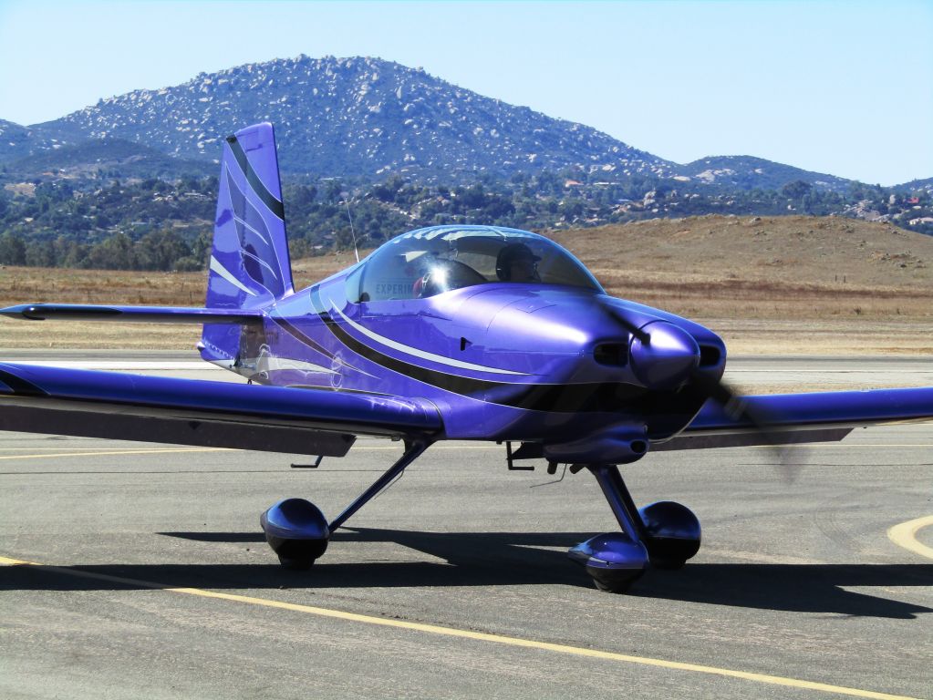 Vans RV-9 (N5771H) - Taxiing at Ramona