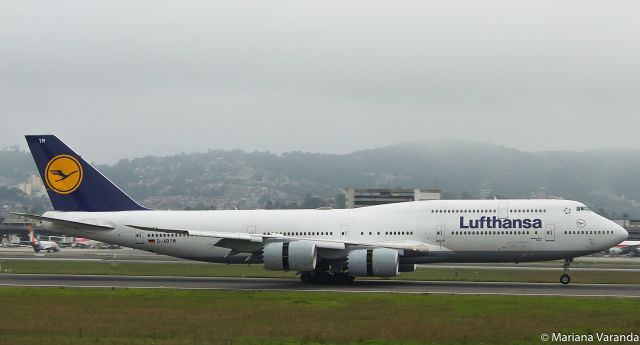 BOEING 747-8 (D-ABYM)