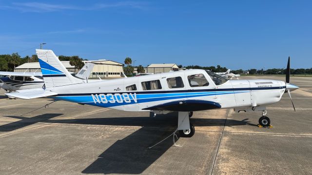 Piper Saratoga/Lance (N8308V)