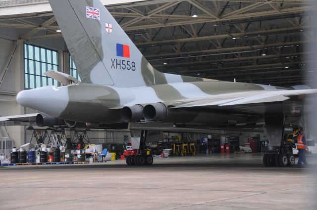 XH558 —