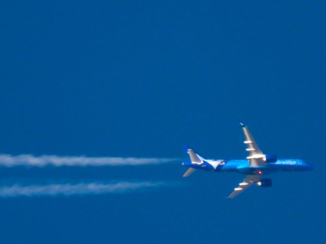 Airbus A220-300 (N238BZ) - MXY509br /PHX-ORFbr /12/12/2024