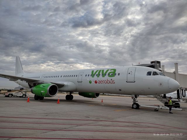 Airbus A321 (XA-VBT)