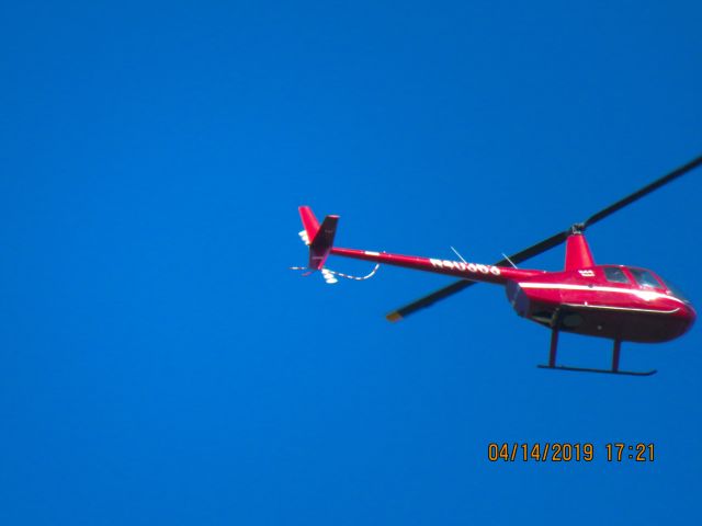 Robinson R-44 (N40363)