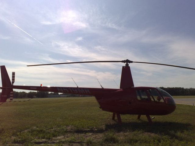 Robinson R-44 (N519MR)