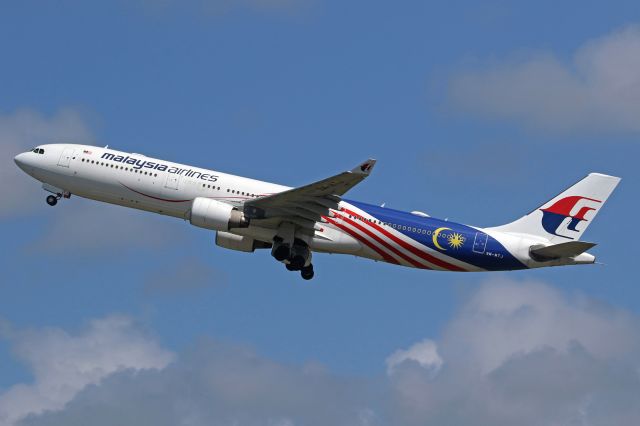 Airbus A330-300 (9M-MTJ) - "Malaysia Negaraku" livery