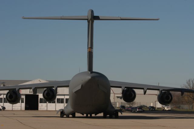 Boeing Globemaster III — - C-17 from Charleston AFB SC at Wittman Field to support VP of USA on Oct. 26, 2012