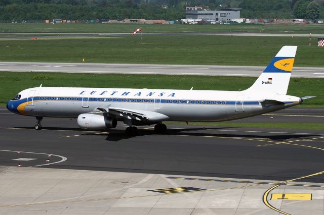 Airbus A330-300 (D-AIRX)