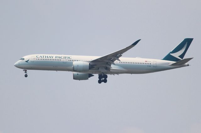 Airbus A350-900 (B-LRK)