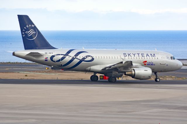 Airbus A319 (OK-PET) - Unexpected surprise after the rare visit of this A319 from Czeck Airlines to Tenerife Sur.-br /29/06/2018