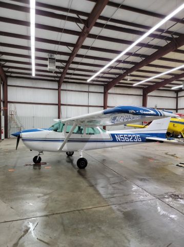 Cessna Skyhawk (N5623G)