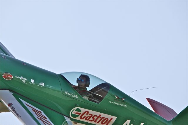 Cessna Skyhawk (N821MG) - Michael Goulian doing a low pass @ Brantford Air Show,2009