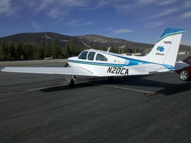 Beechcraft Bonanza (33) (N20CA)