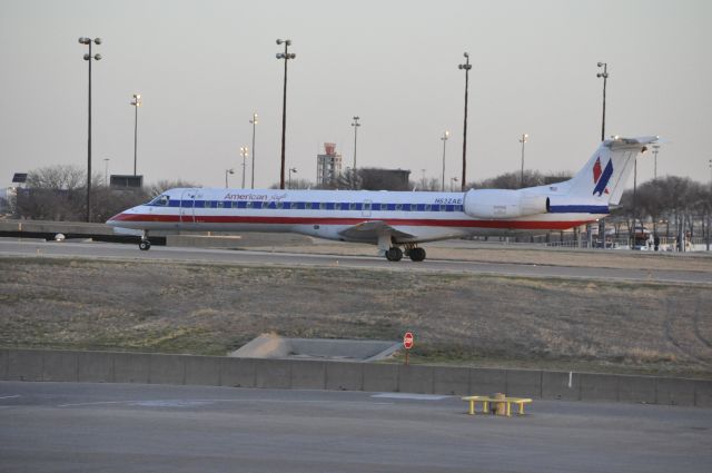 Embraer ERJ-145 (N632AE)