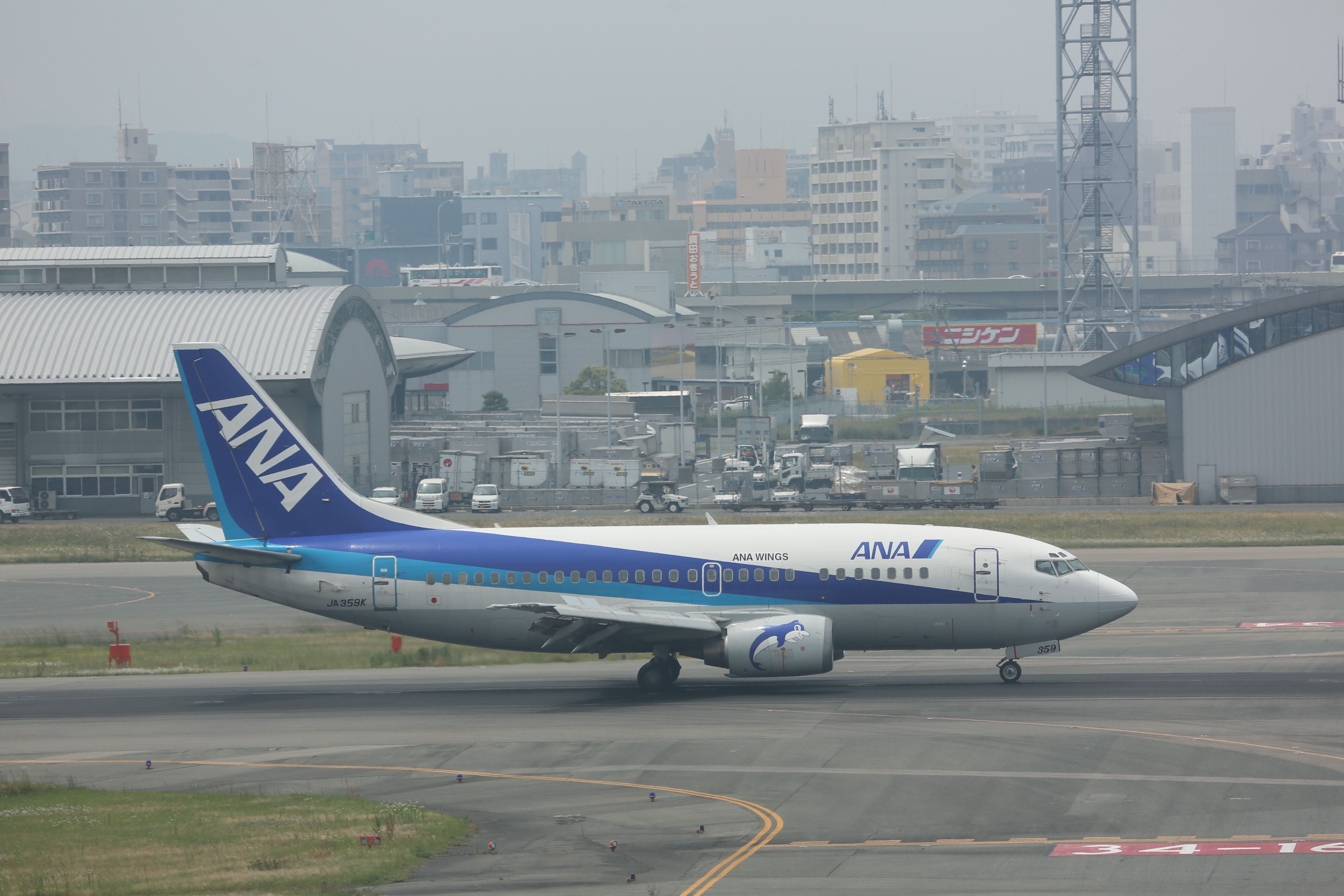 Boeing 737-500 (JA359K)