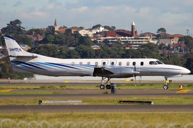 Fairchild Dornier SA-227DC Metro (VH-VEK)
