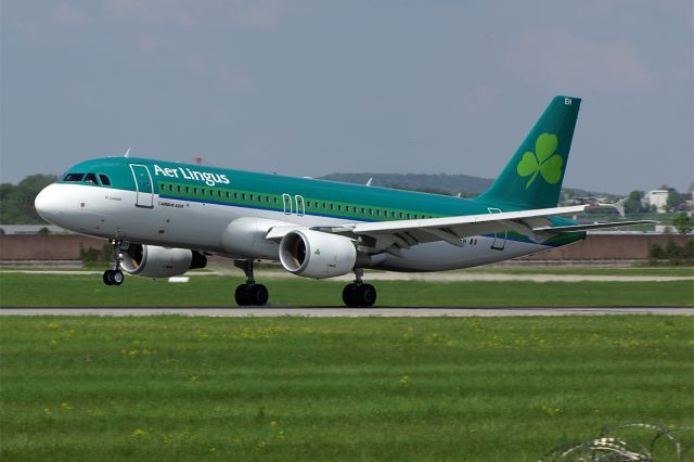 Airbus A320 (EI-DEH) - Airbus A320-214, Aer Lingus, Stuttgart-Echterdingen