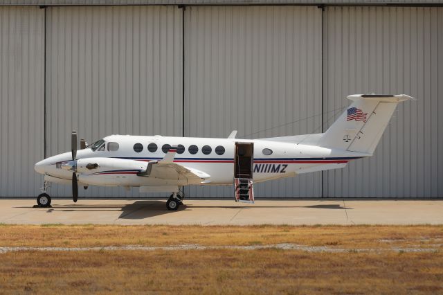 Beechcraft Super King Air 300 (N111MZ) - 14AUG22