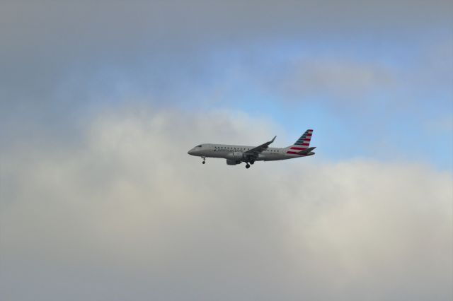 Embraer 170/175 (N411YX) - Inbound from IND -- RPA4416