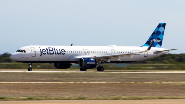 Airbus A321neo (N2027J) - Departing back to BOS!