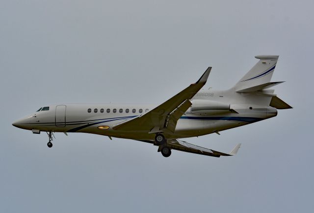 Dassault Falcon 7X (N860SB)