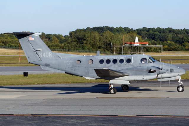 Beechcraft Super King Air 200 (N40R)