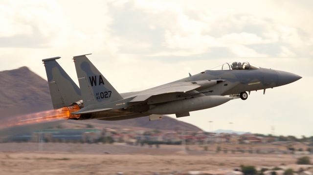 — — - F-15 TAKE OFF