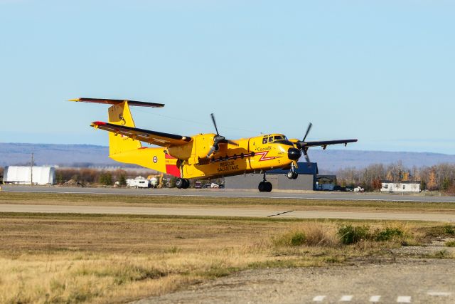 De Havilland Canada Twin Otter (11-5465)