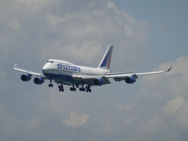 Boeing 747-400 (EI-XLH)