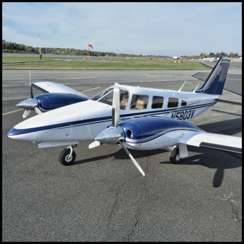 Piper Seneca (N5803V)