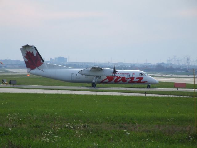 de Havilland Dash 8-100 (C-FJXZ)