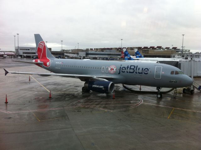 Airbus A320 (N605JB) - Gate C40