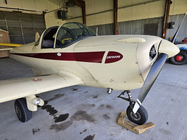 ERCO Ercoupe (N99284) - In hanger