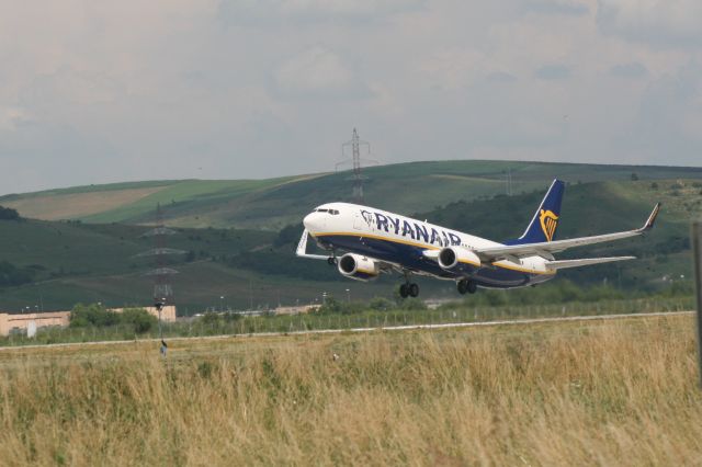 Boeing 737-700 (EI-GXJ)