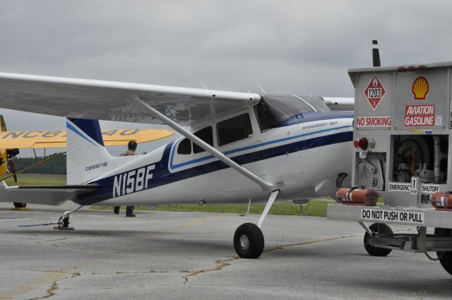 Cessna Skywagon 180 (N15BF)