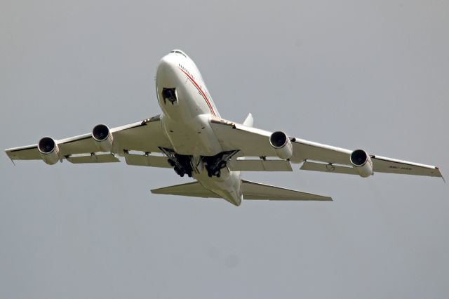 Boeing 747-200 (A9C-HAK)