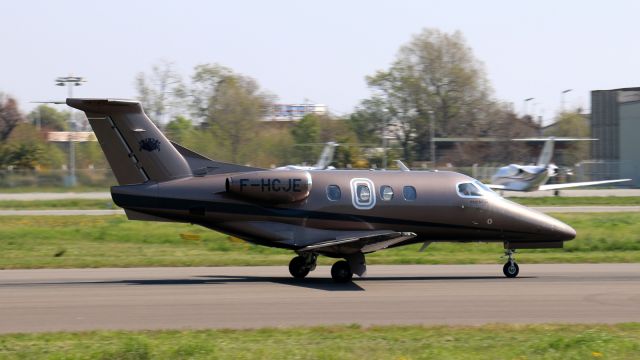 Embraer Phenom 100 (F-HCJE)