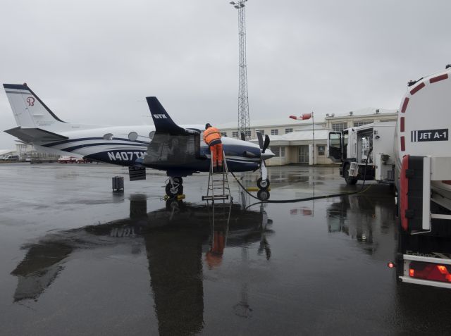 Beechcraft King Air 90 (N407TM) - 24 SEP 2017