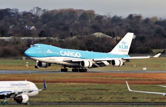 Boeing 747-400 (PH-CKB) - KLM cargo b747-406f(er) ph-ckb landing in shannon from amsterdam to pick up horses for its flight to miami 1/12/20.